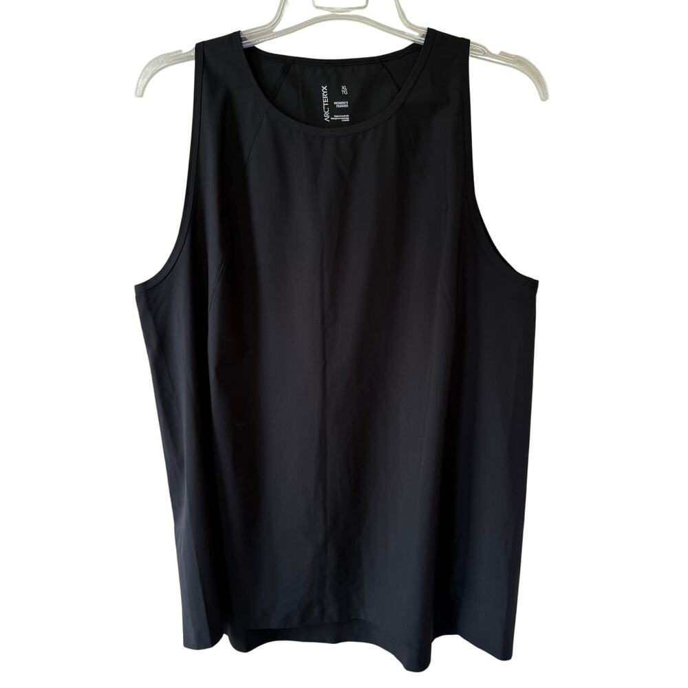 Arc'teryx black athletic tank top in size XL